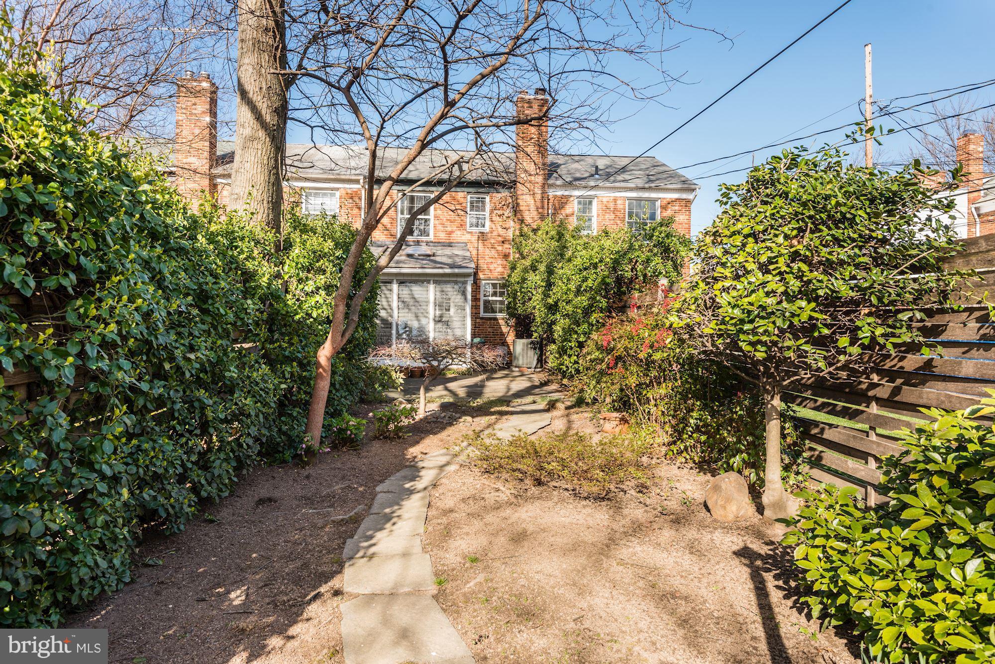 HUNTING CREEK - Residential