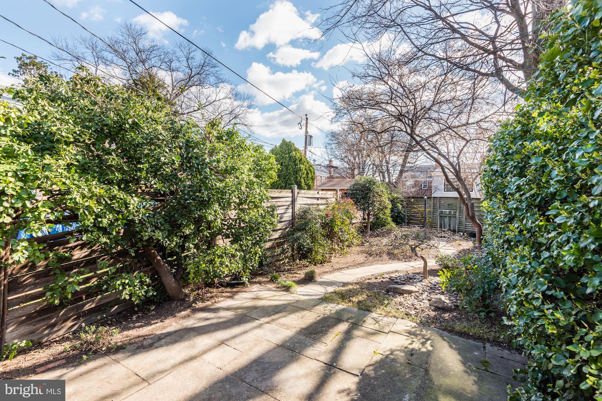 HUNTING CREEK - Residential