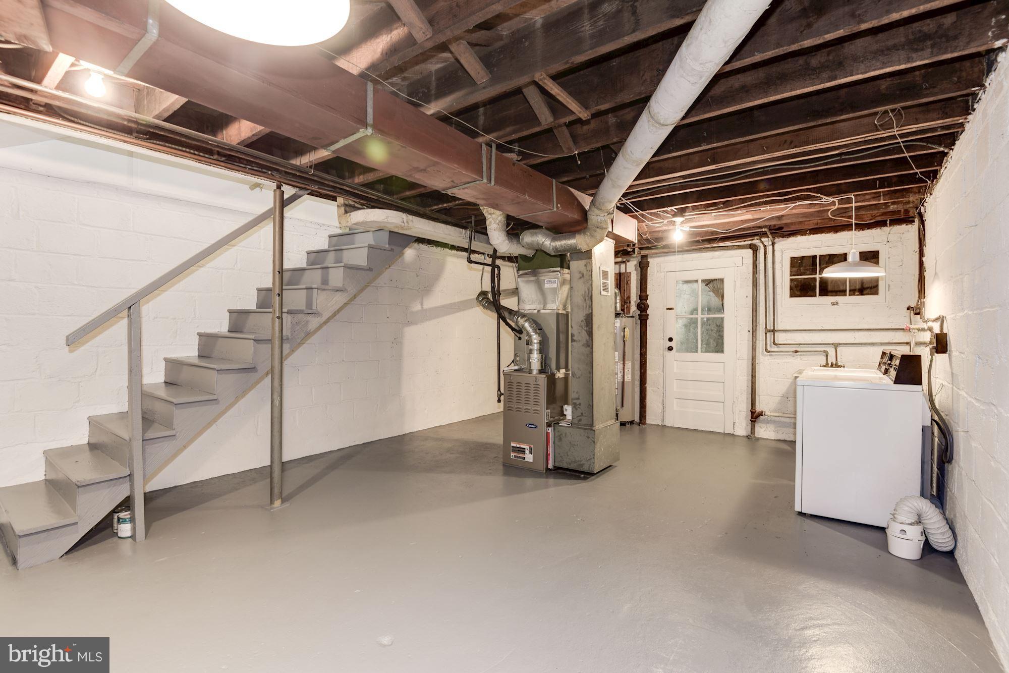 HUNTING CREEK - Residential