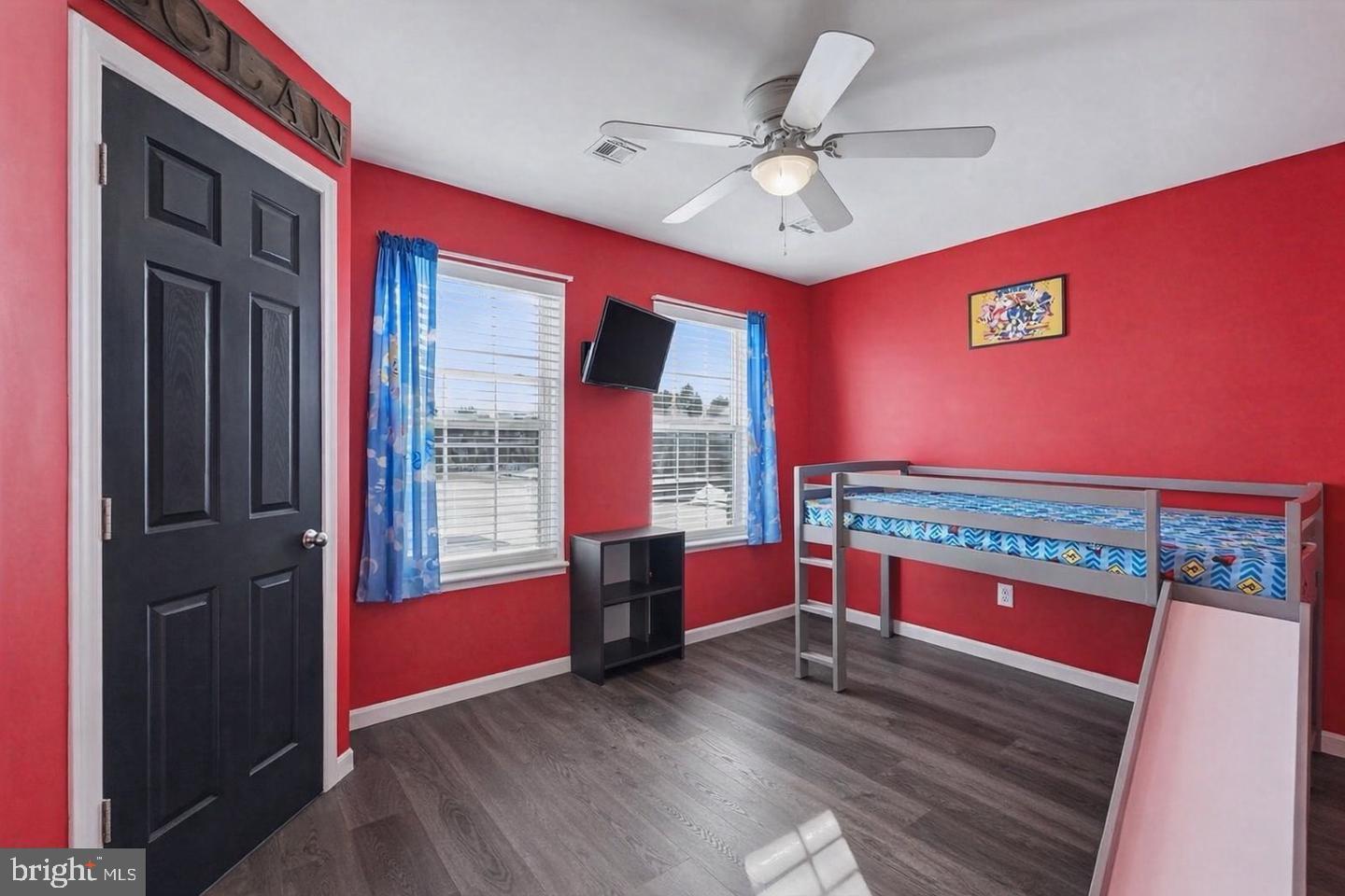 ROLLING MEADOWS - Residential