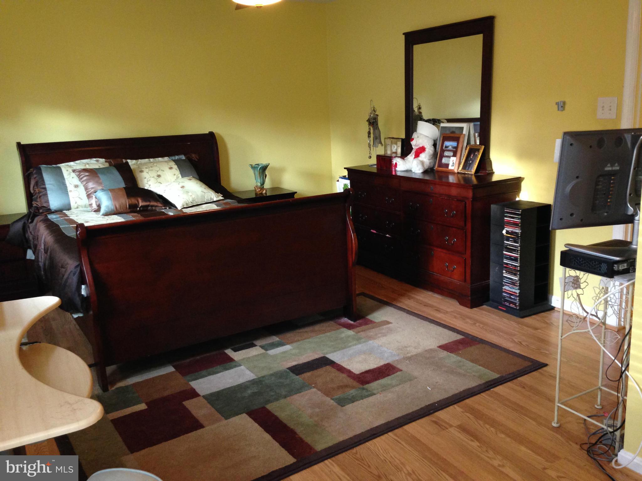 GREENWICH HILL - Farm