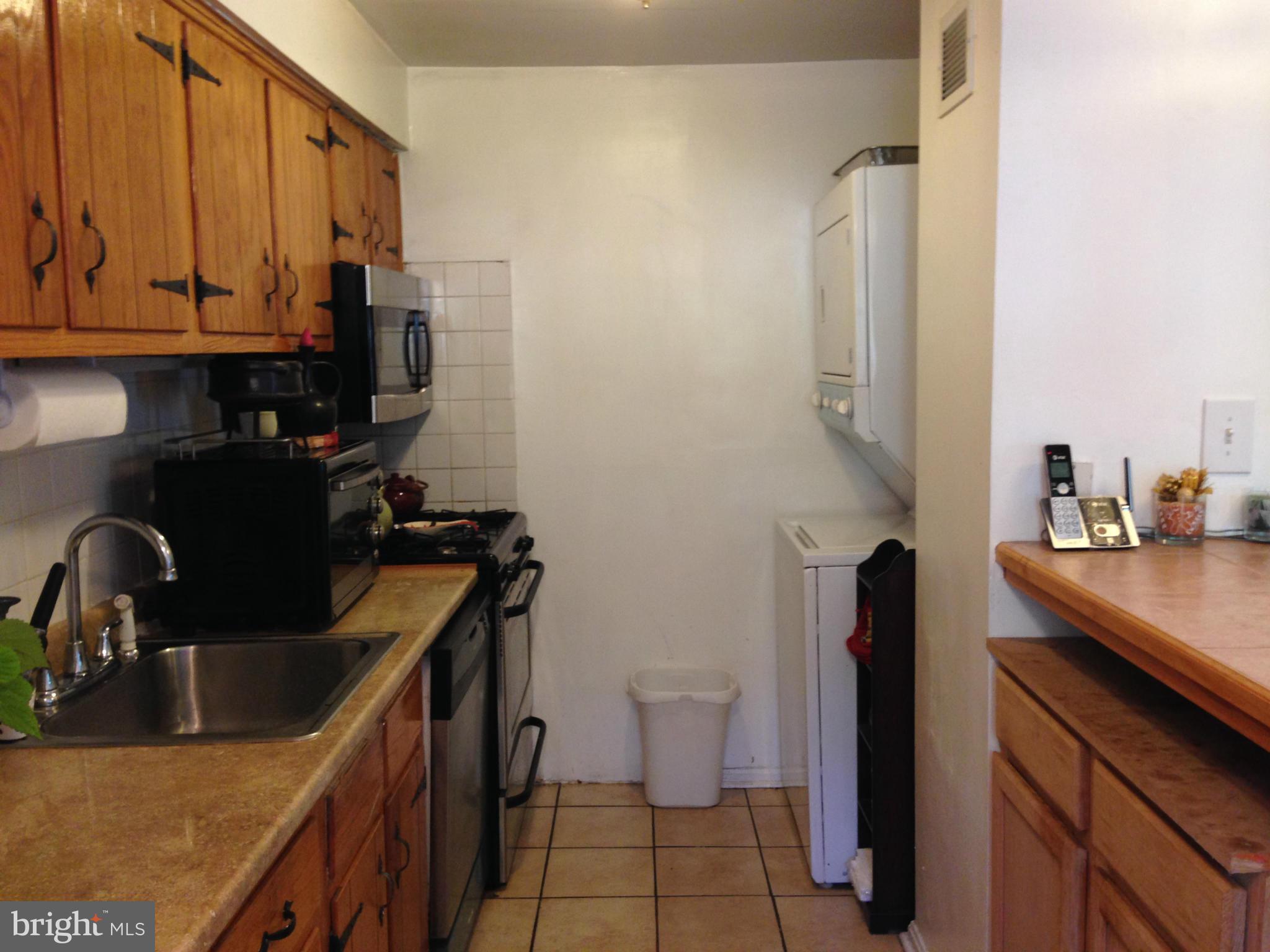 GREENWICH HILL - Farm