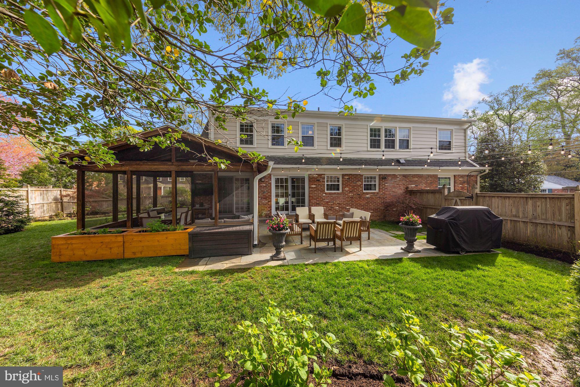 SPRINGFIELD - Residential
