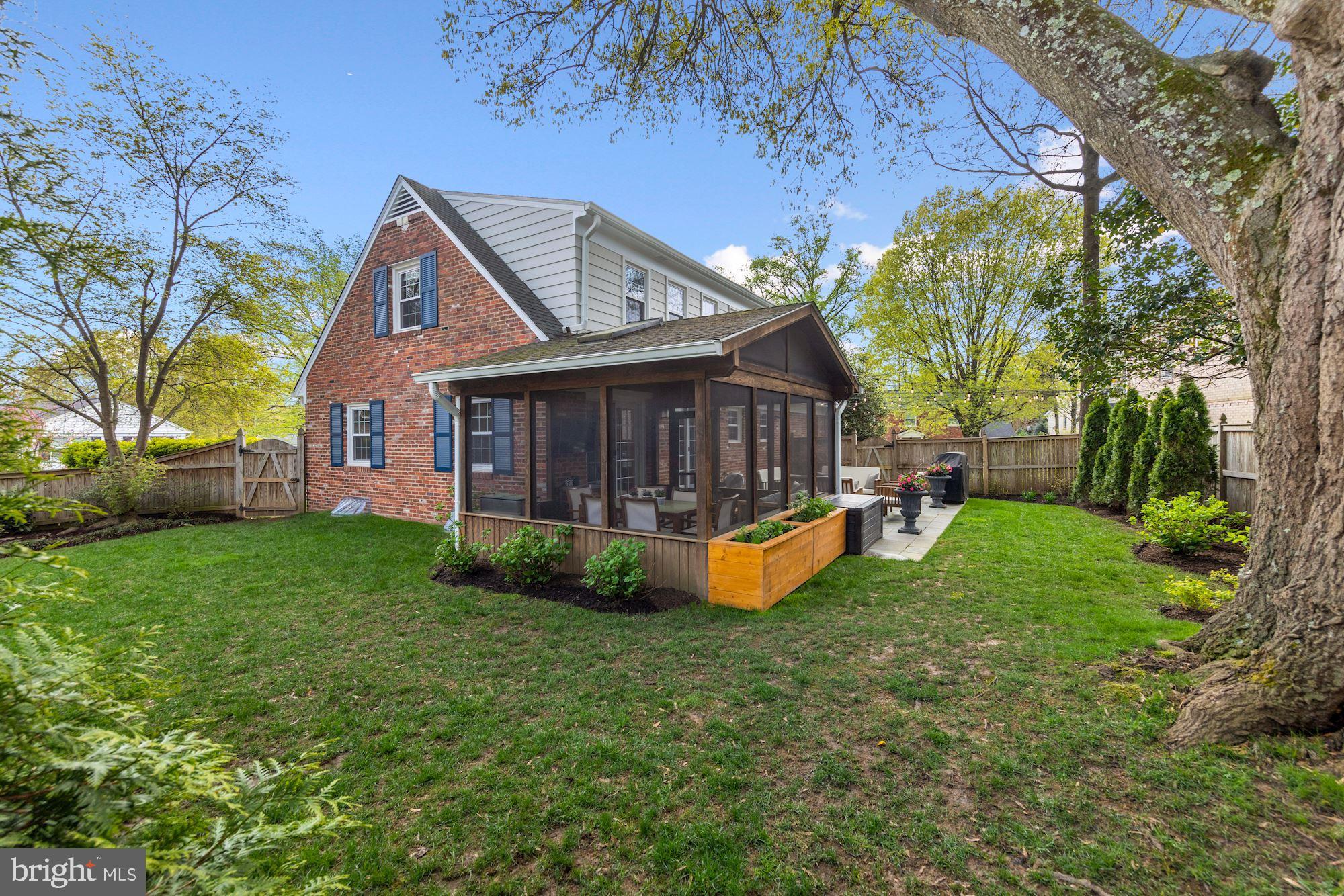SPRINGFIELD - Residential