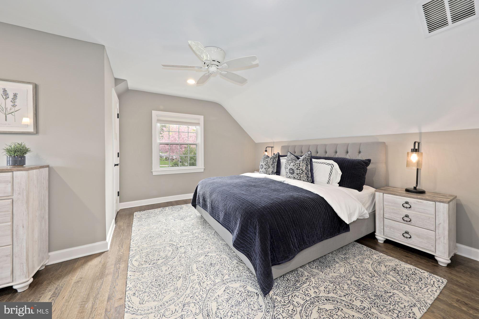 SPRINGFIELD - Residential