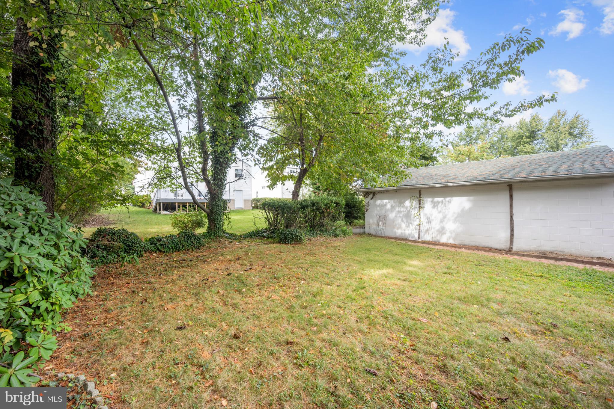 ARDSLEY - Residential