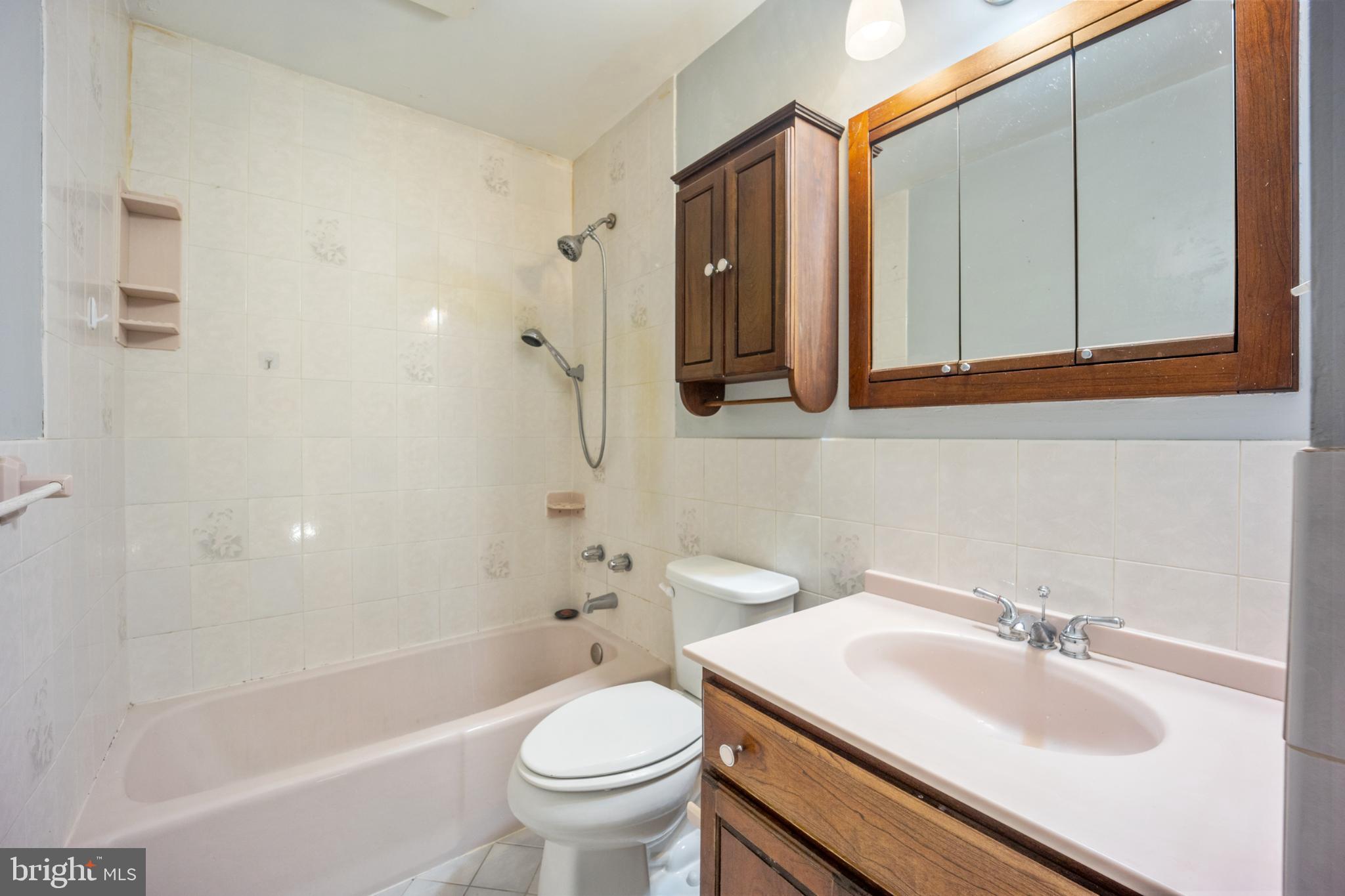 ARDSLEY - Residential