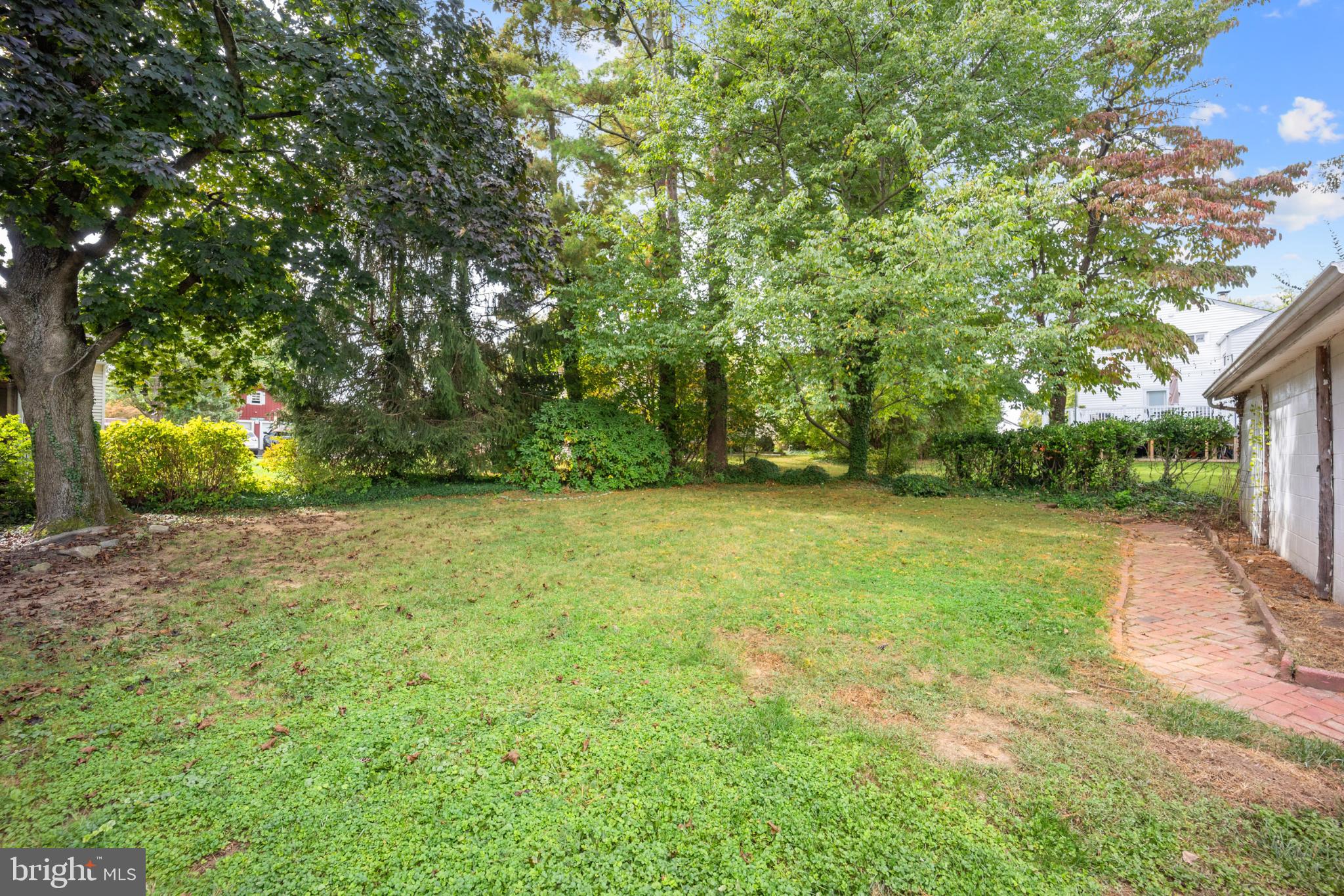 ARDSLEY - Residential