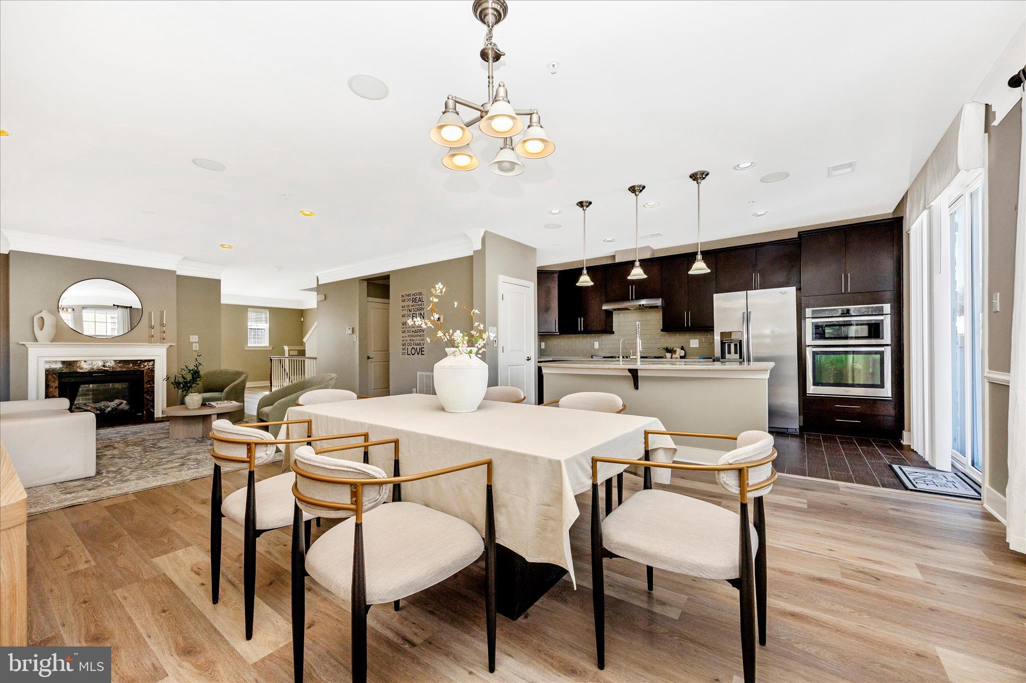 SUMMIT HALL RESERVE - Residential