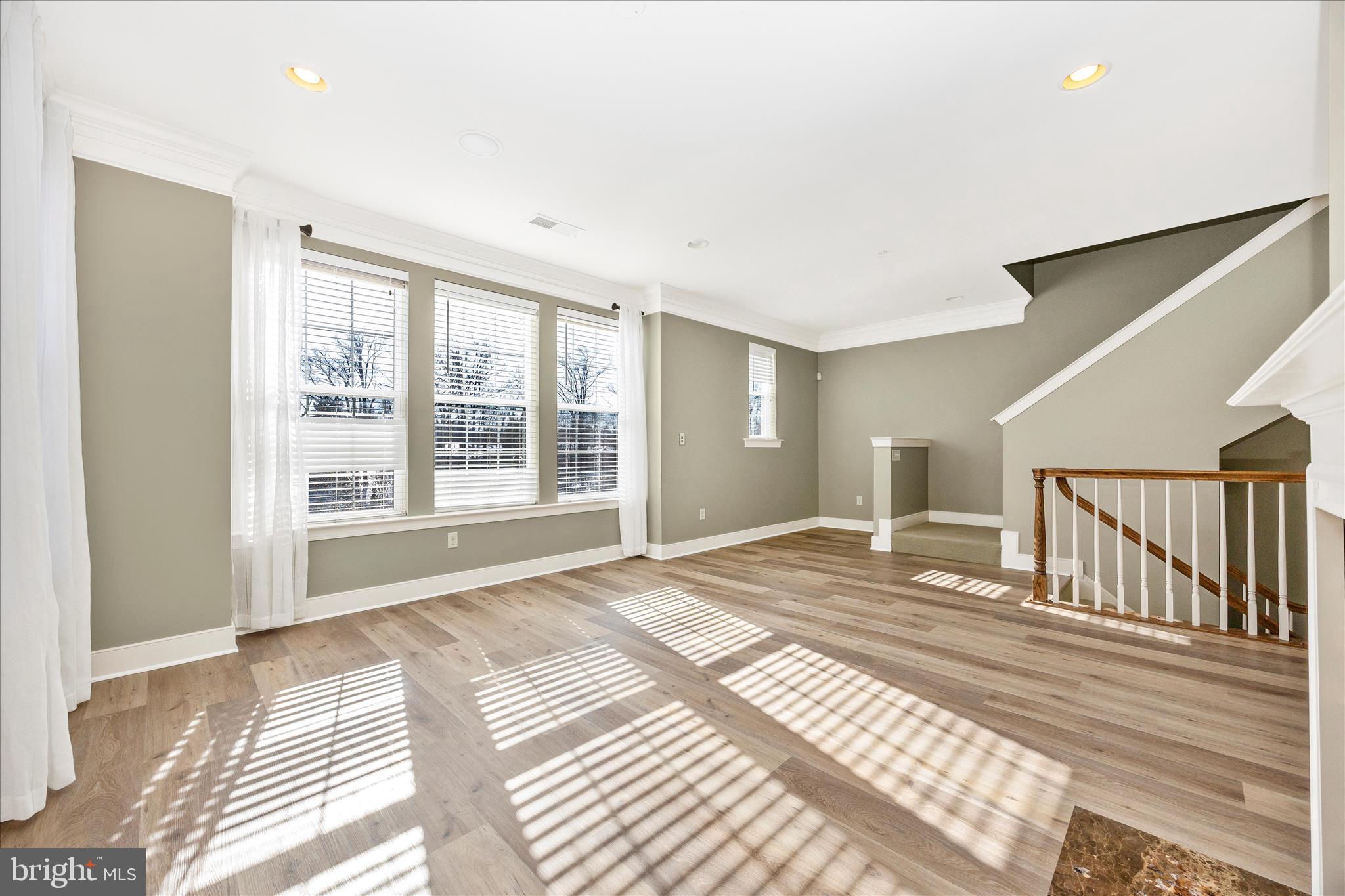 SUMMIT HALL RESERVE - Residential