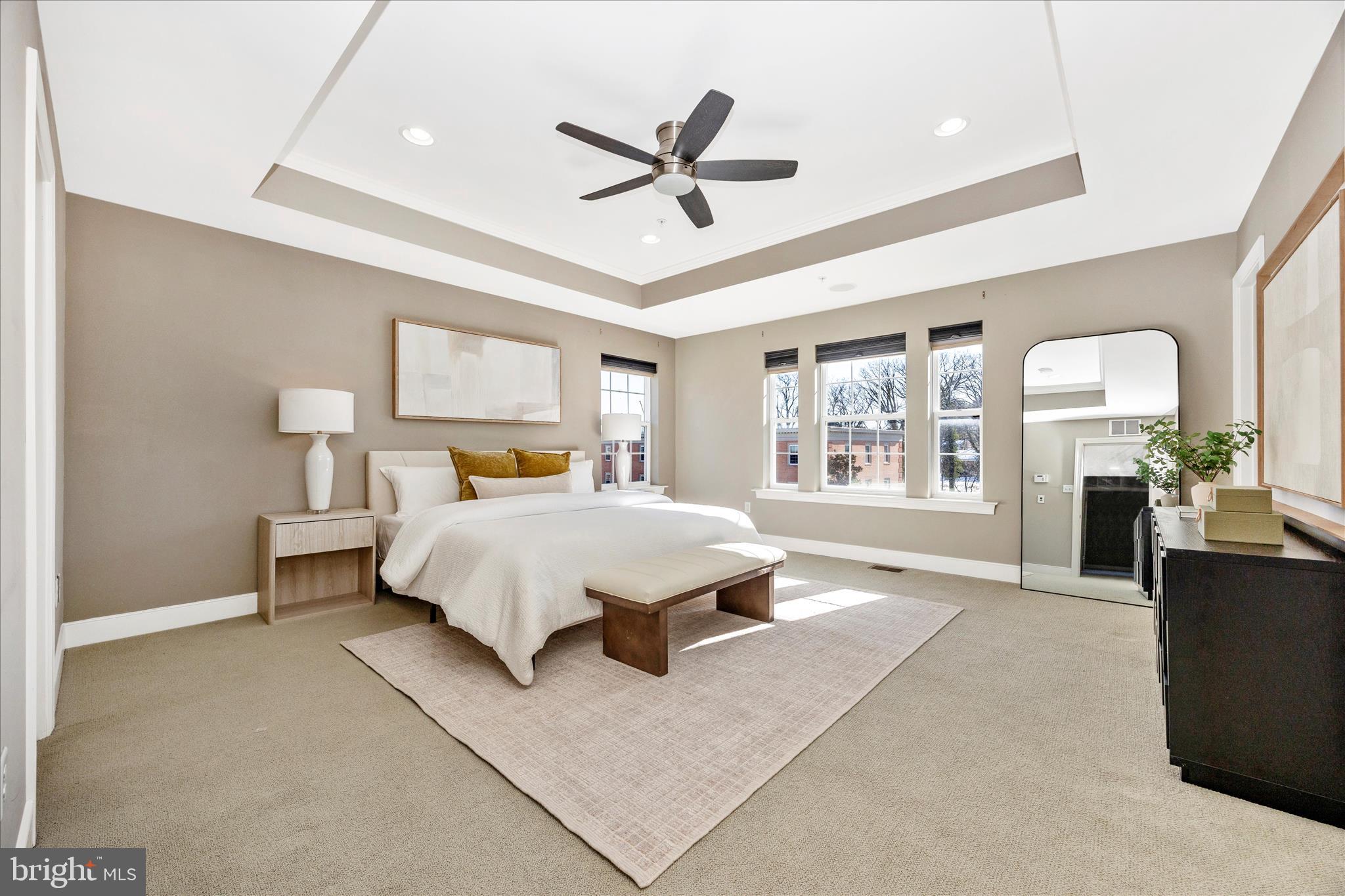 SUMMIT HALL RESERVE - Residential