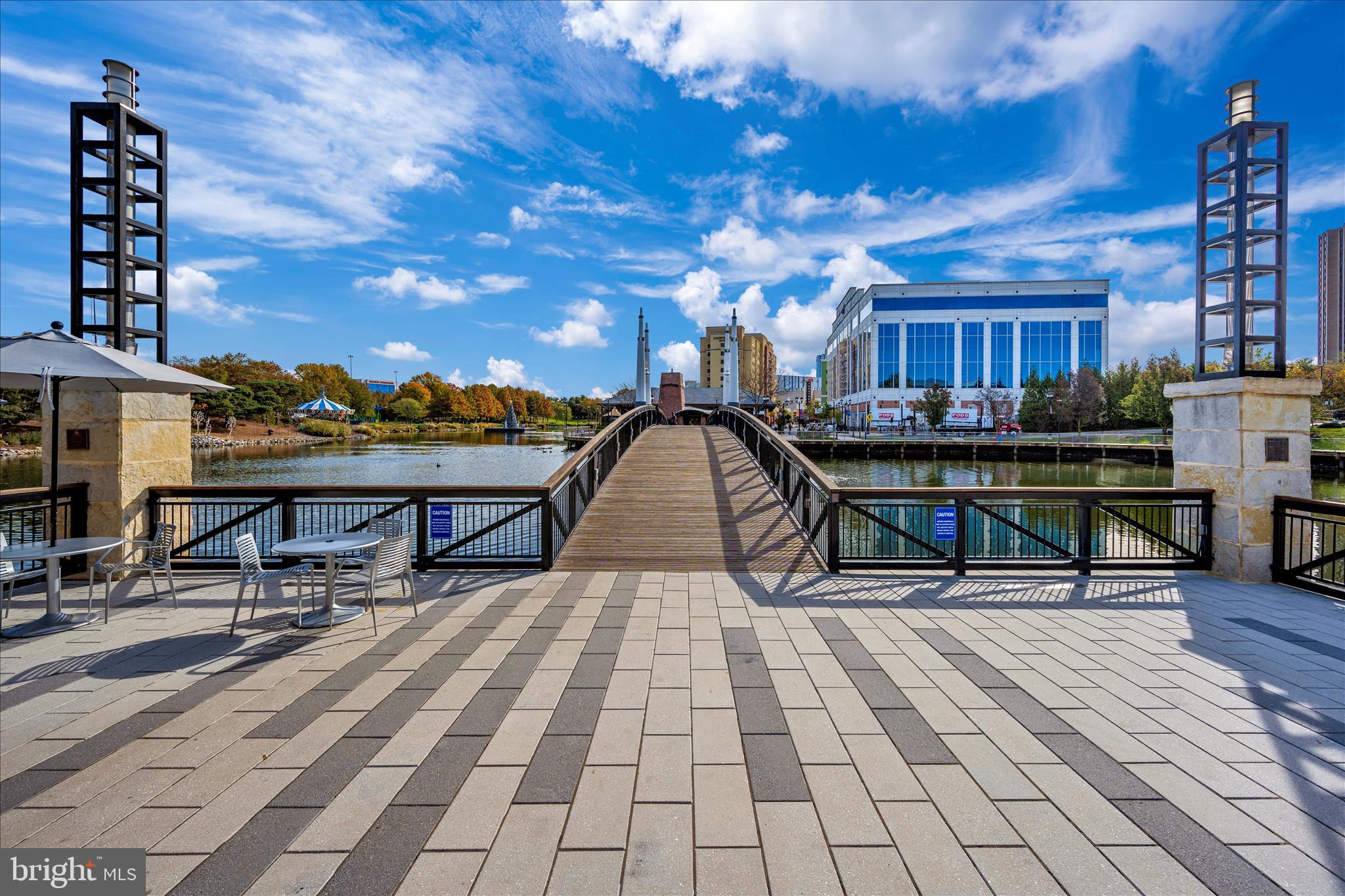 SUMMIT HALL RESERVE - Residential