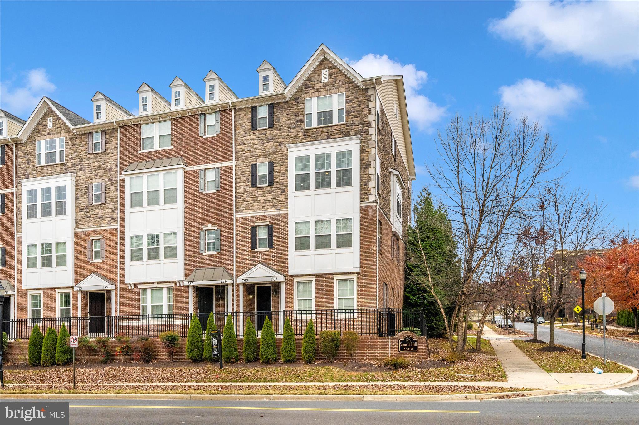 763 COBBLER PLACE 763