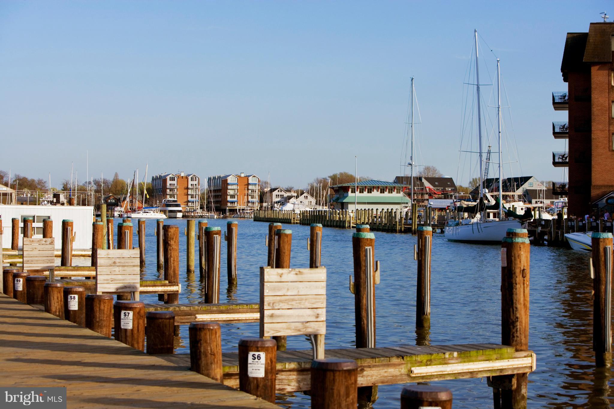 PONDVIEW - Residential