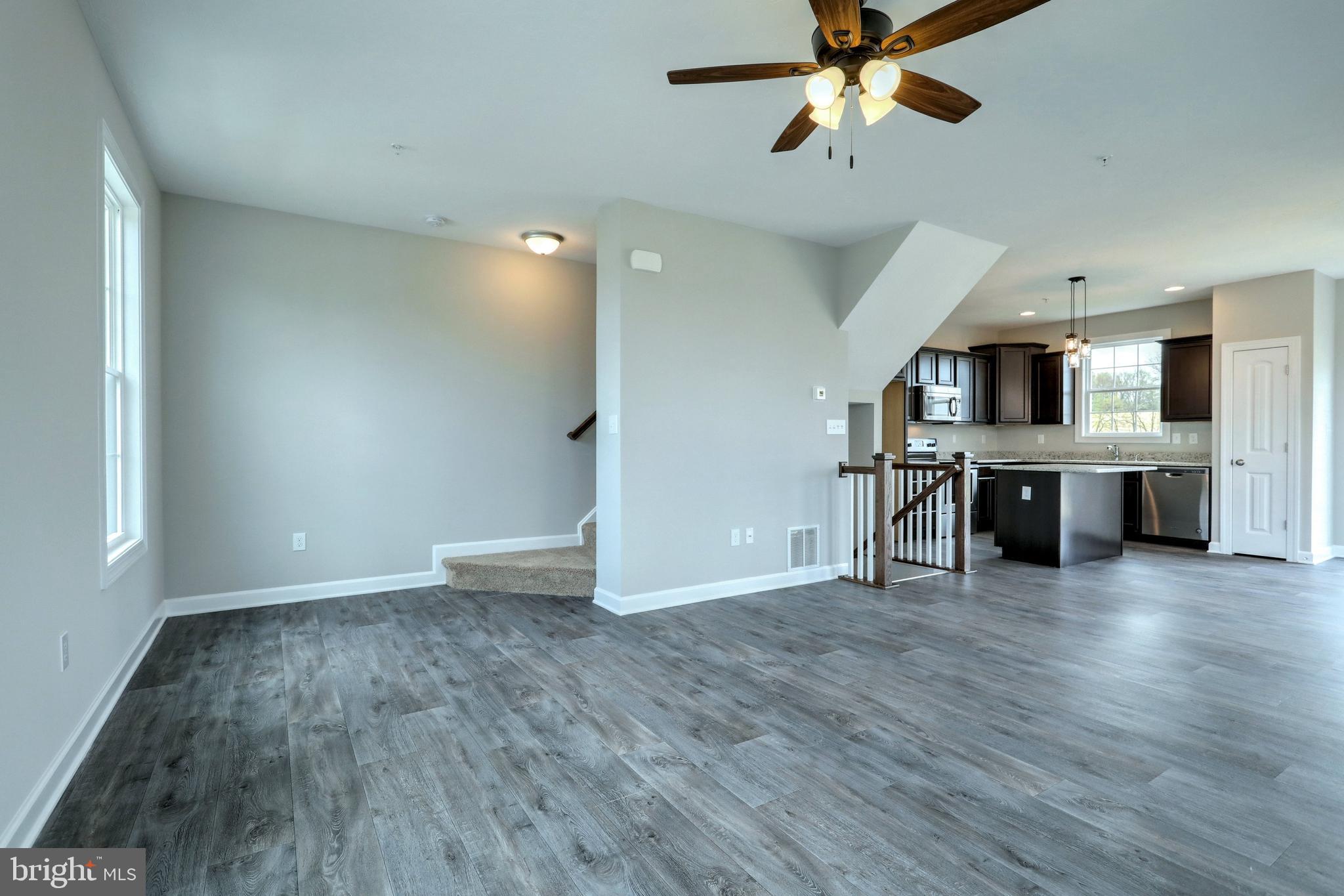 HUDSON RIDGE - Residential