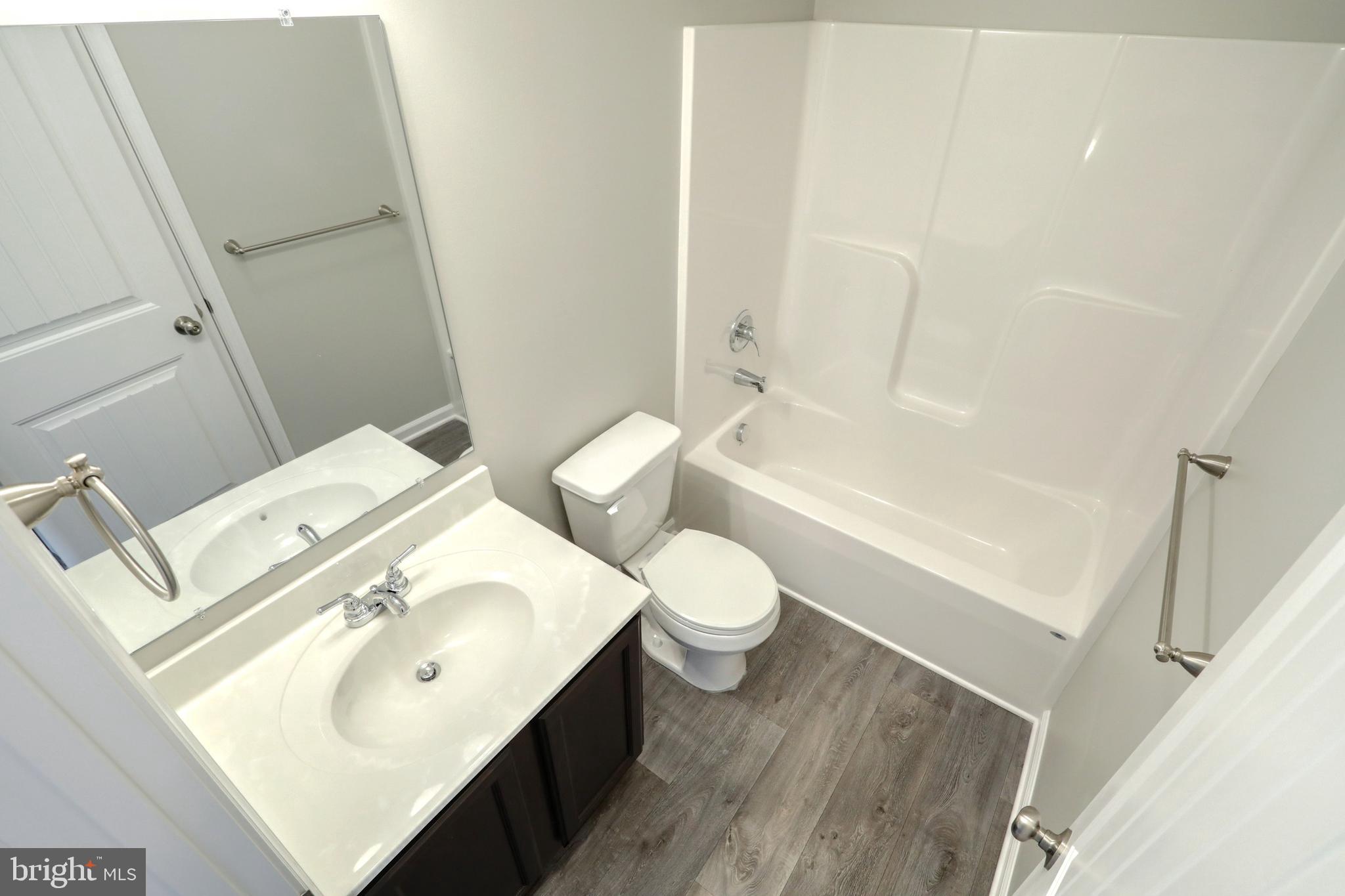 HUDSON RIDGE - Residential