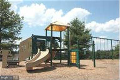 PENDERBROOK - Residential