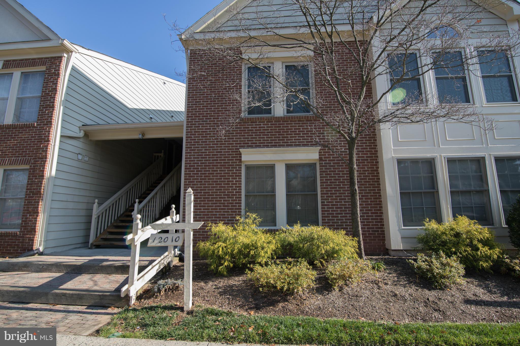 PENDERBROOK - Residential