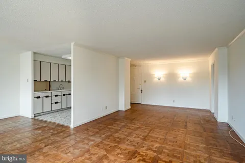 1001 City Avenue Unit E-431, Wynnewood, PA MLS: PAMC2138098