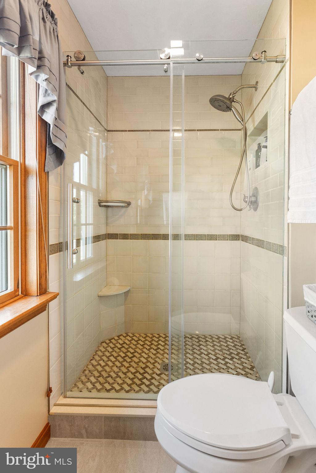 MEADOWVIEW ESTATES - Residential