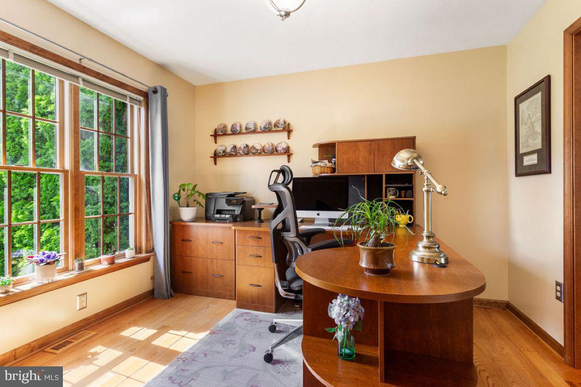 MEADOWVIEW ESTATES - Residential