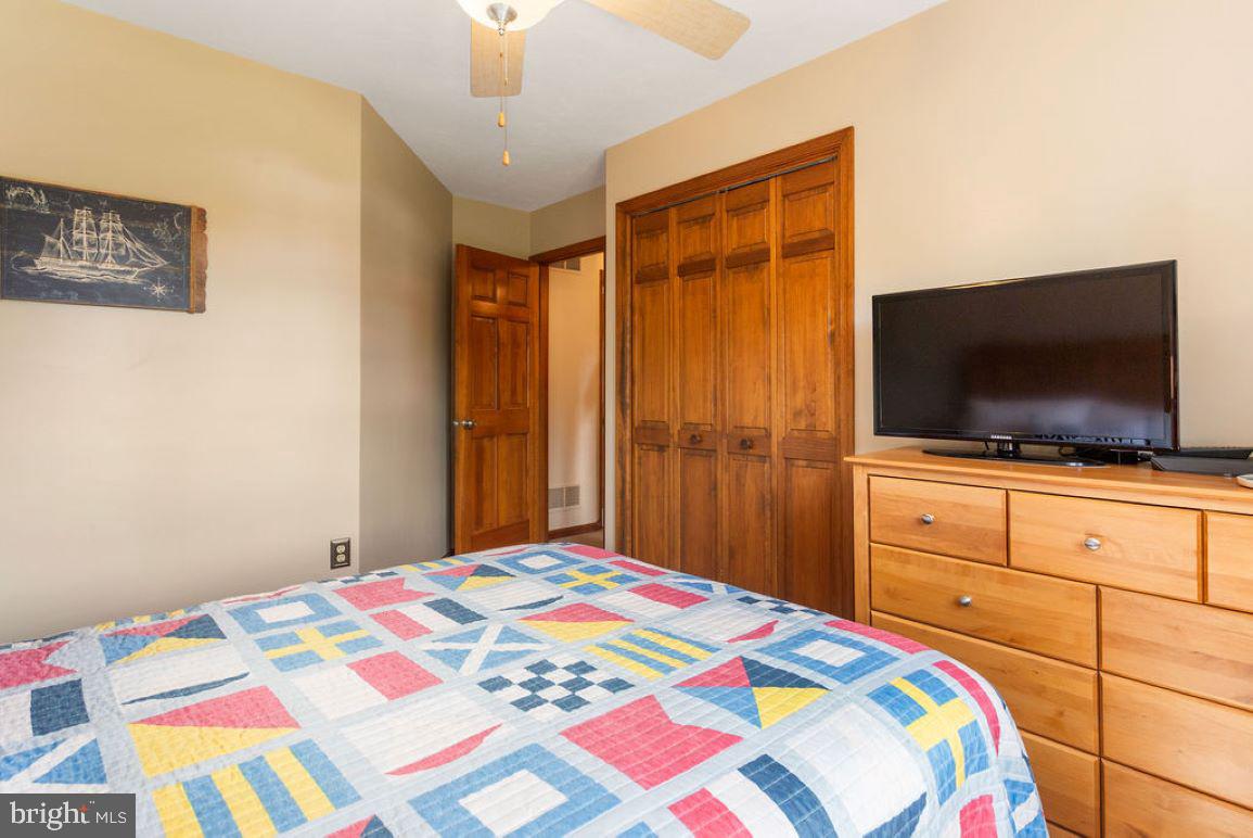 MEADOWVIEW ESTATES - Residential