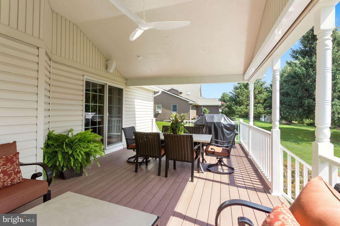 MEADOWVIEW ESTATES - Residential