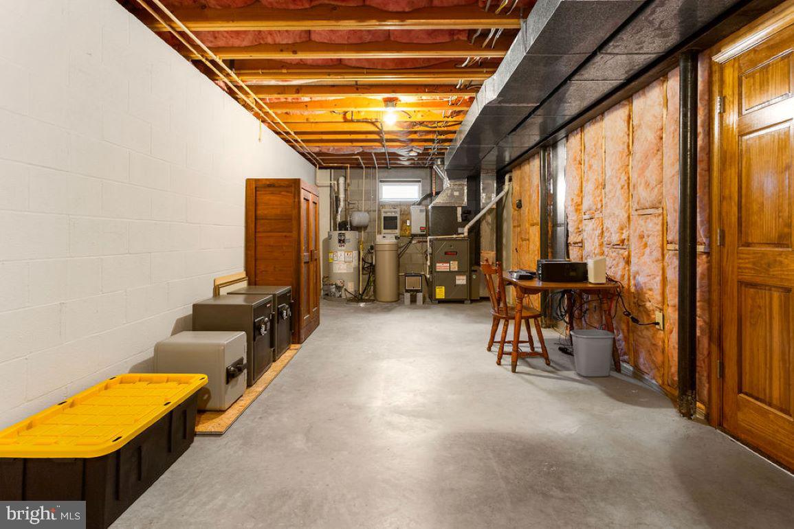 MEADOWVIEW ESTATES - Residential