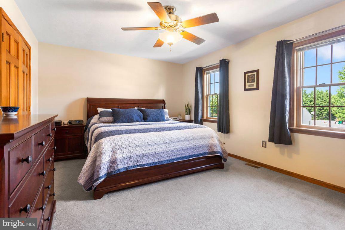 MEADOWVIEW ESTATES - Residential