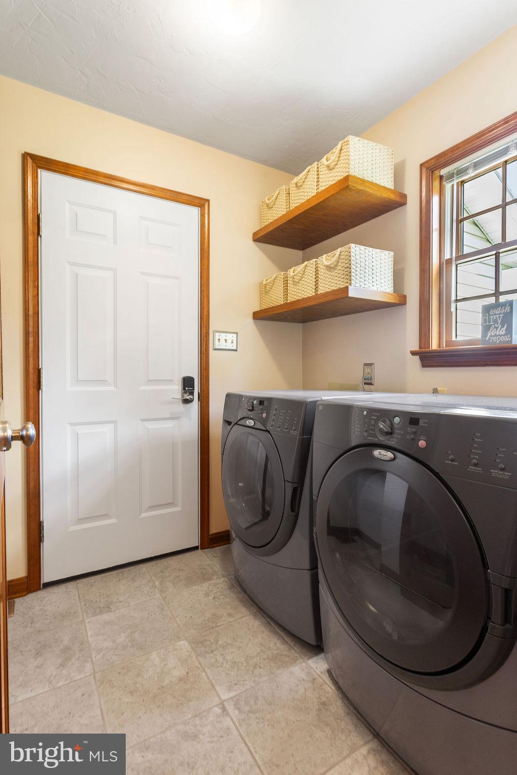 MEADOWVIEW ESTATES - Residential