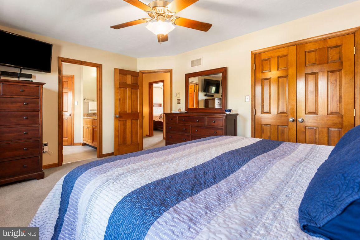 MEADOWVIEW ESTATES - Residential