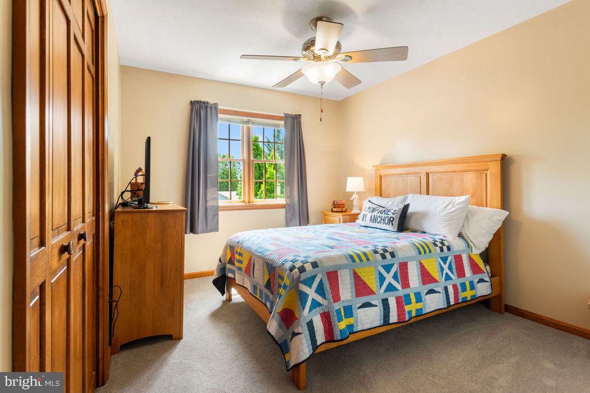 MEADOWVIEW ESTATES - Residential