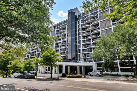 1530 KEY BOULEVARD 715 ARLINGTON VA 22209