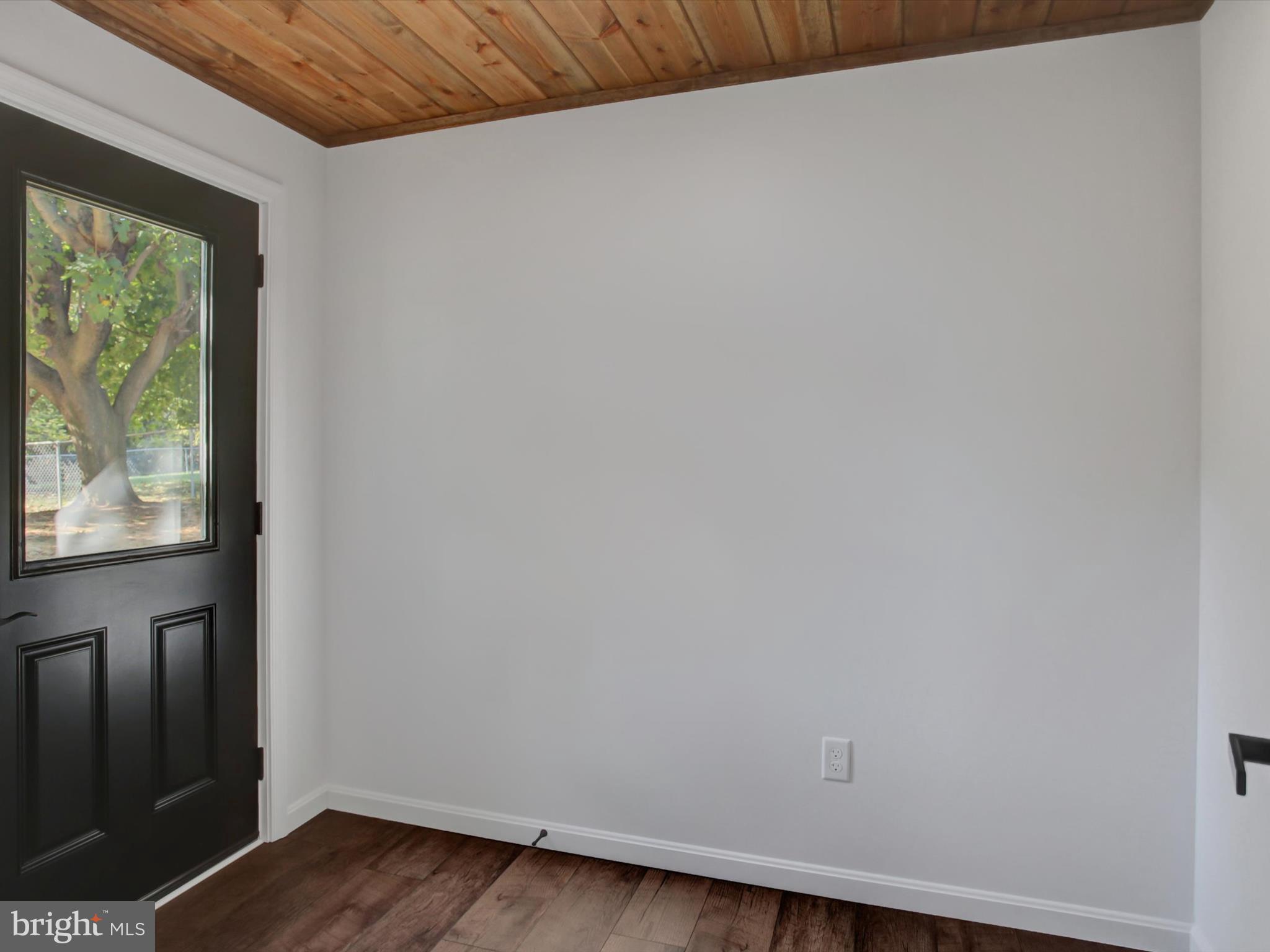 NEWBURG BOROUGH - Residential