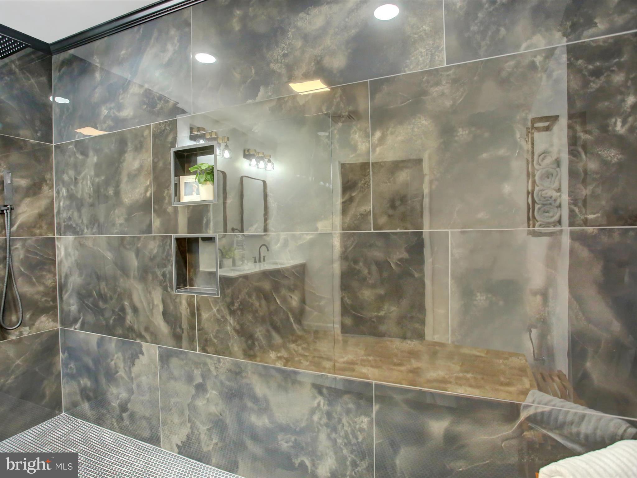 NEWBURG BOROUGH - Residential