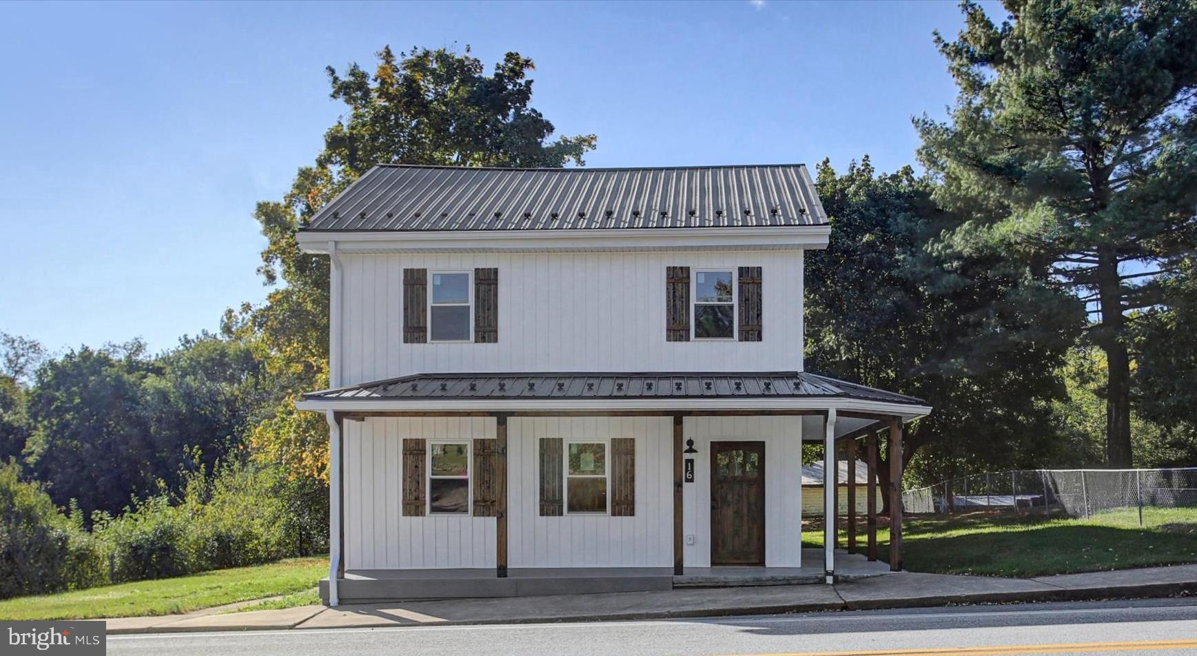 NEWBURG BOROUGH - Residential