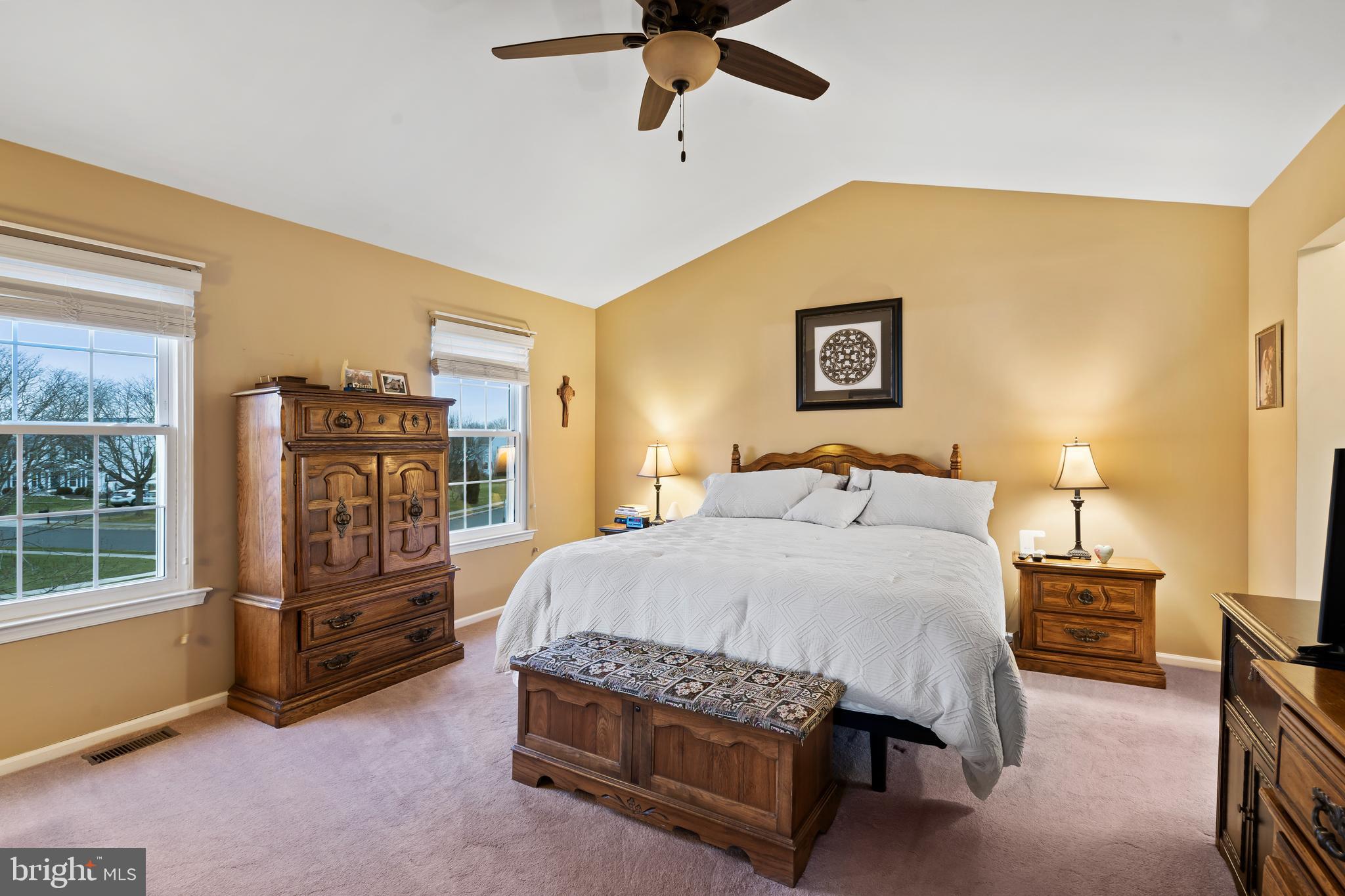 HIDDEN POND - Residential