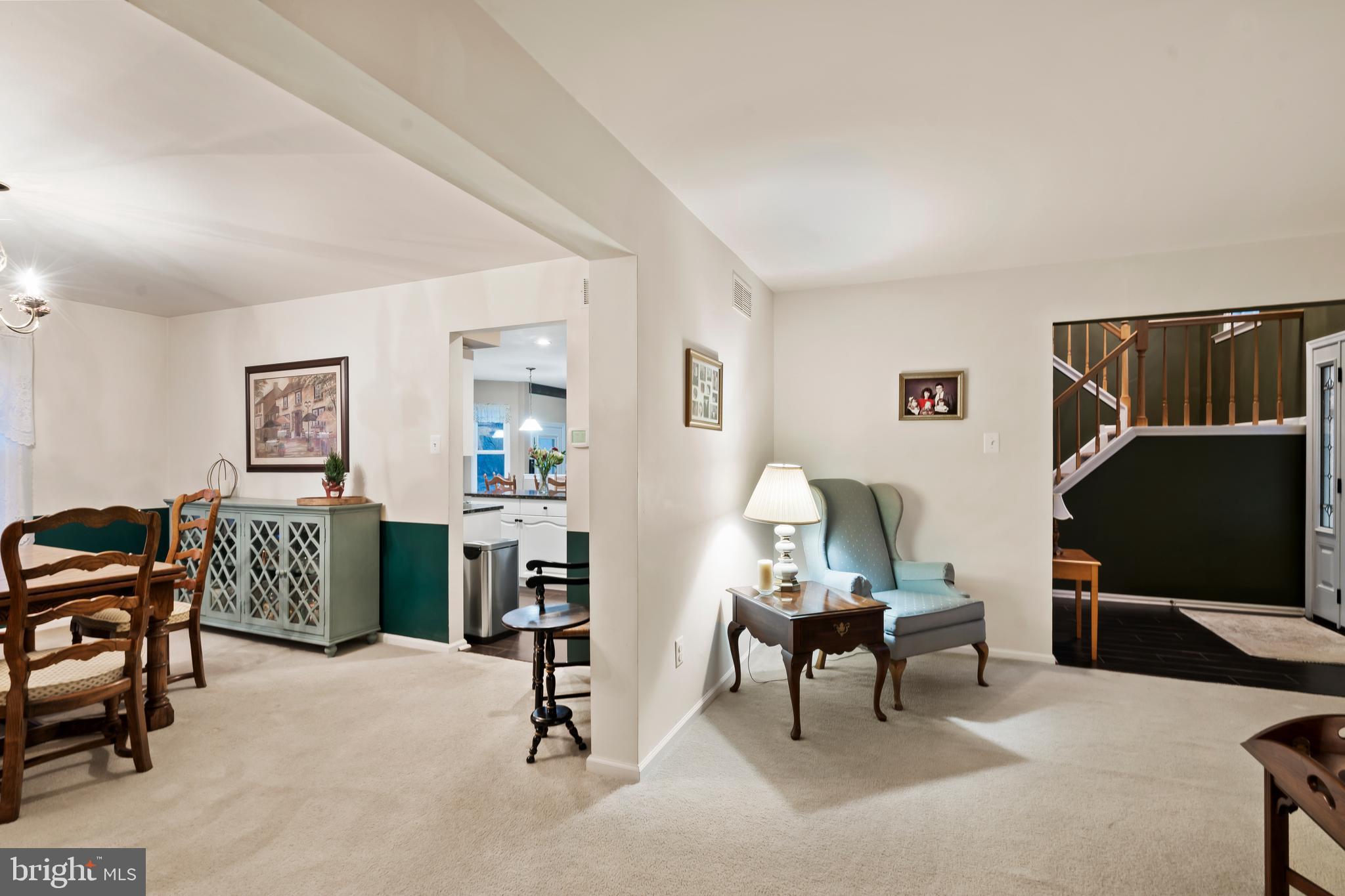 HIDDEN POND - Residential