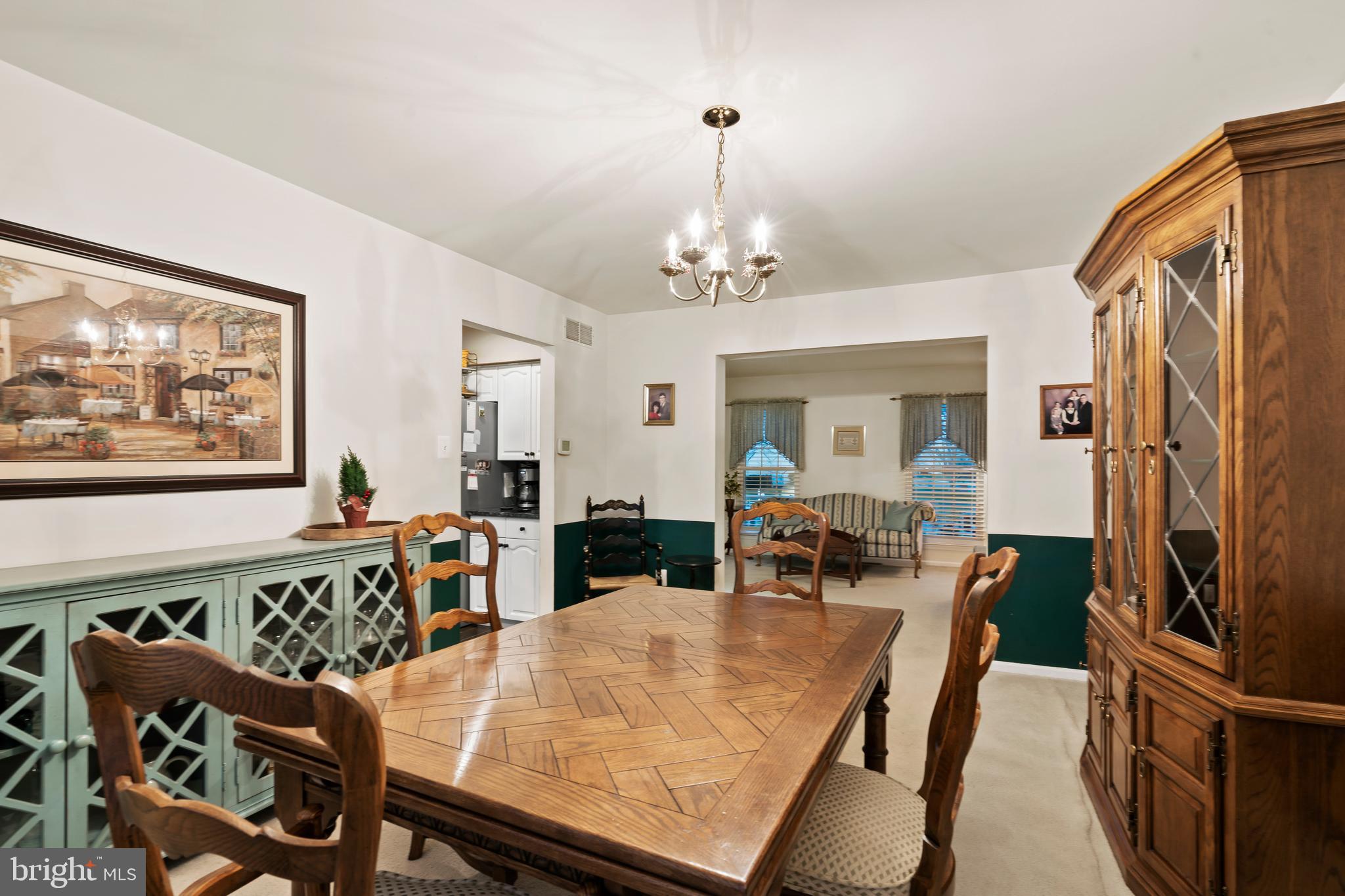 HIDDEN POND - Residential