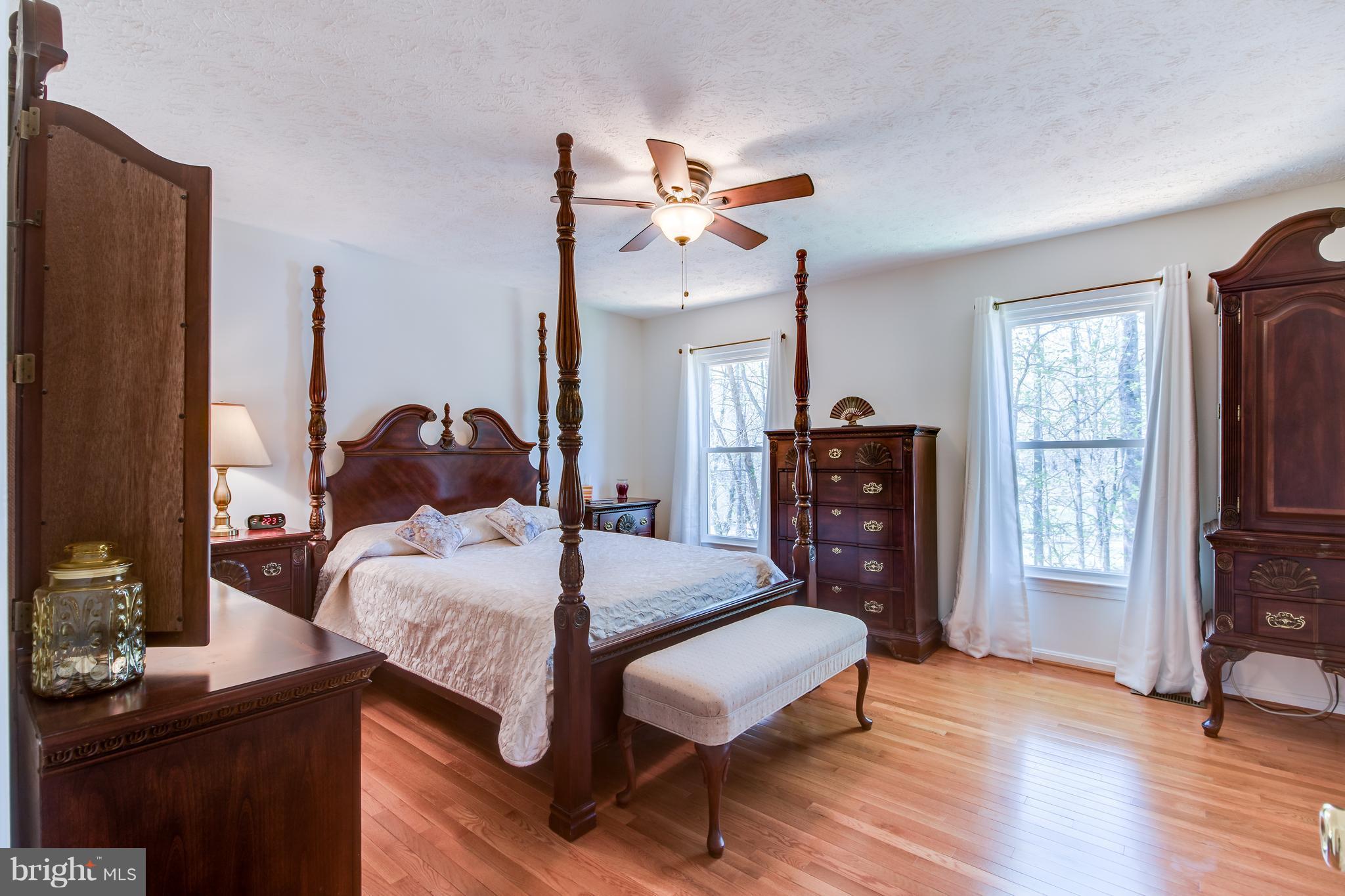 ARBOR GLEN - Residential