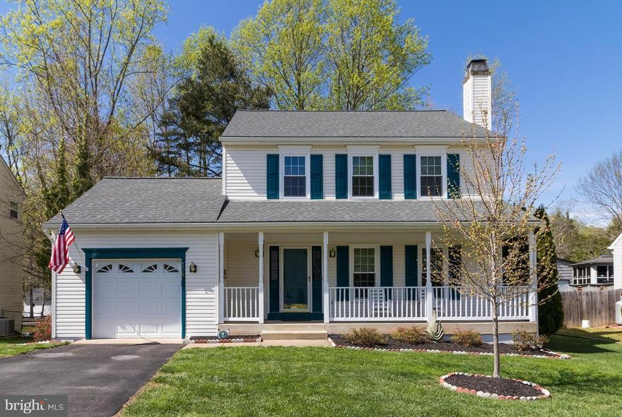 Reduced! Will consider ALL serious offers! Quick settlement available! Colonial w/hardwd flrs thru-out! Formal oversz Living Rm w/wd burning fpl! DR! FR w/gas fpl & built-in bookshelves! Kit w/Granite counter tops, New Stainless Steel appliances & fresh paint! Large Mstr Suite w/hardwood floors, walk in closet & full bath! 2nd  & 3rd bedrms with hardwd flrs! Deck off Kitchen,fenced rear yard!