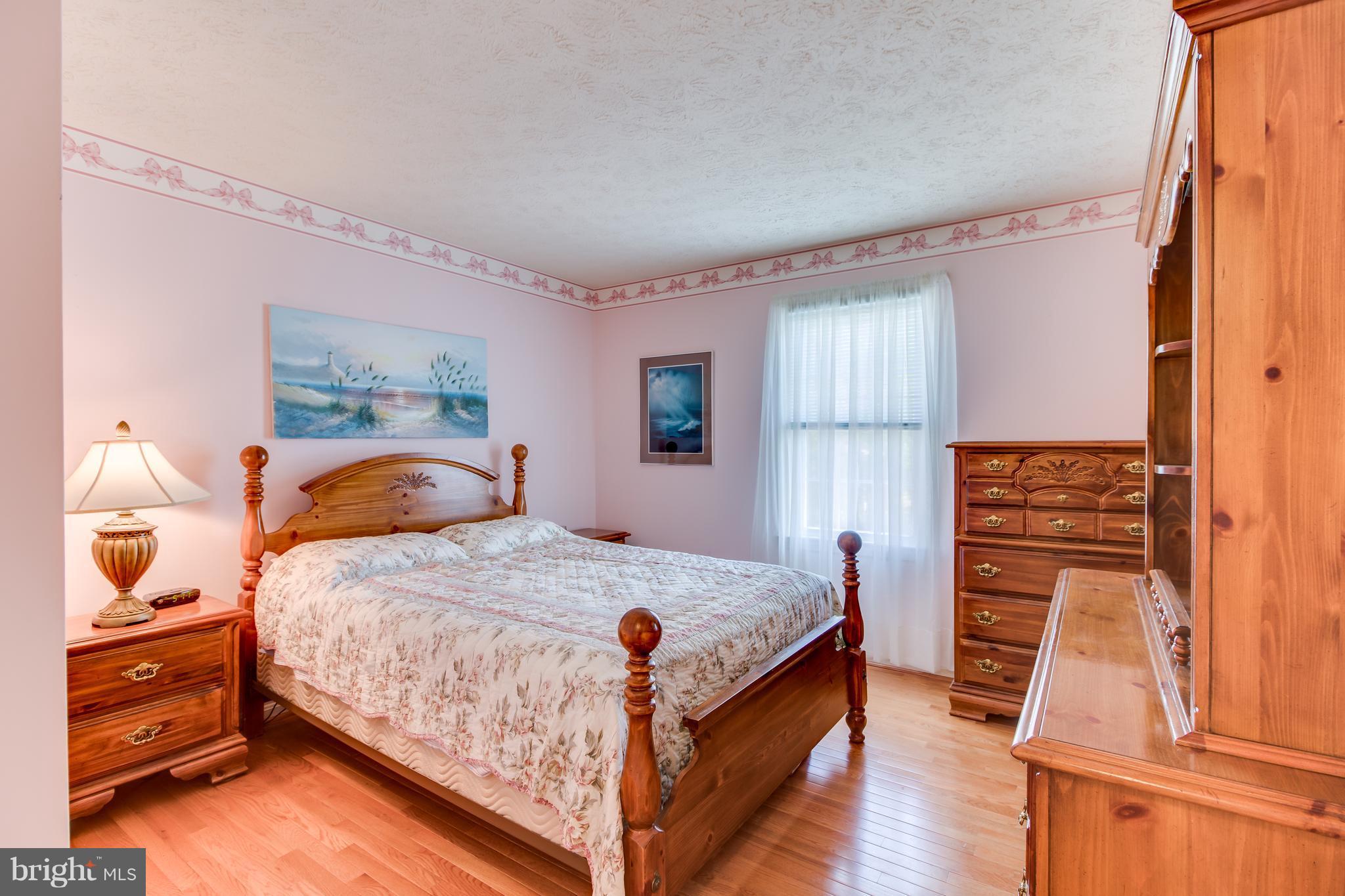 ARBOR GLEN - Residential