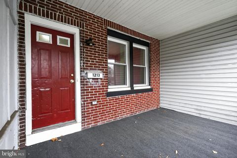 Homes For Sale - 1213 Empire Avenue<br/> CAMDEN, NJ 08103