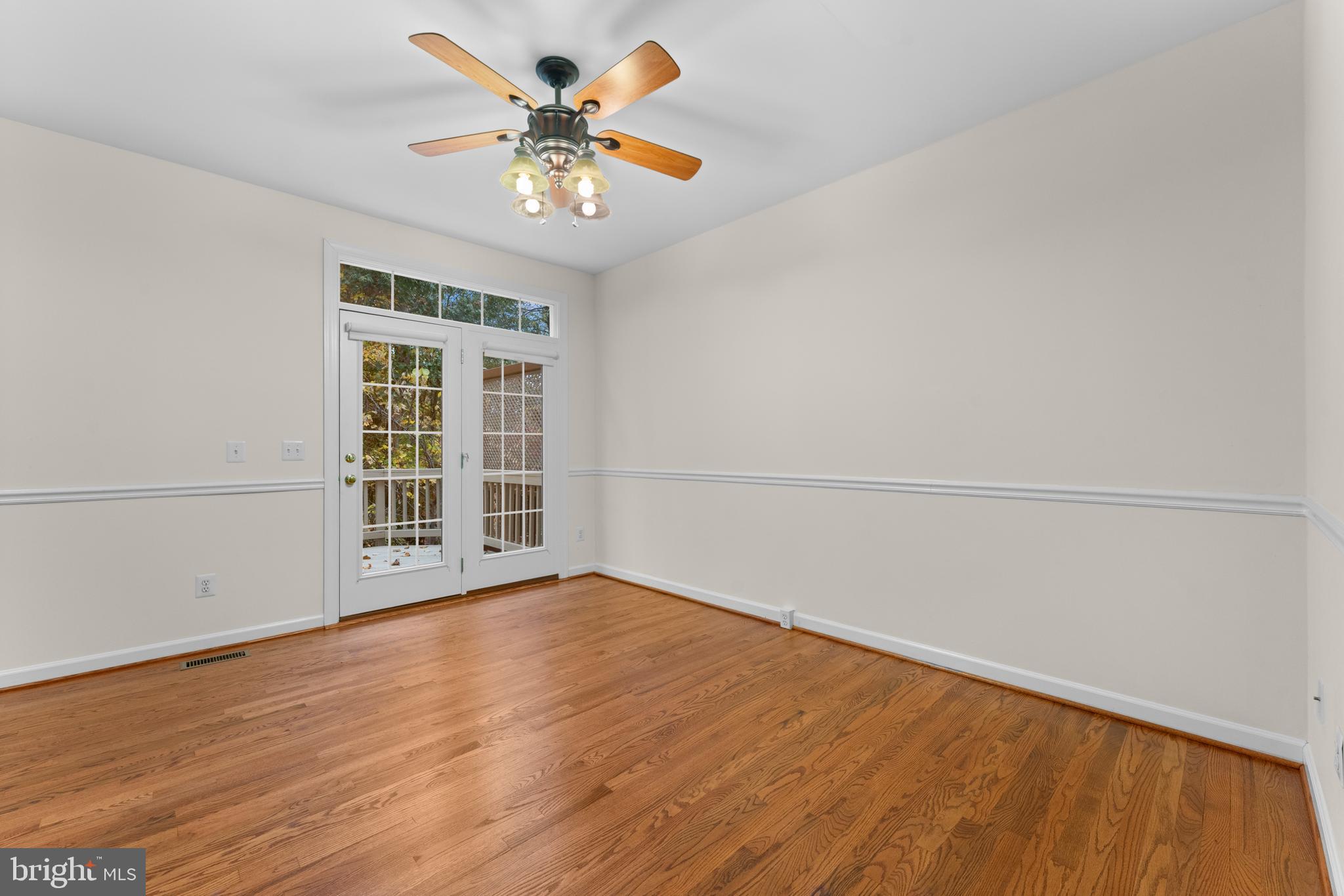 VIRGINIA OAKS - Residential