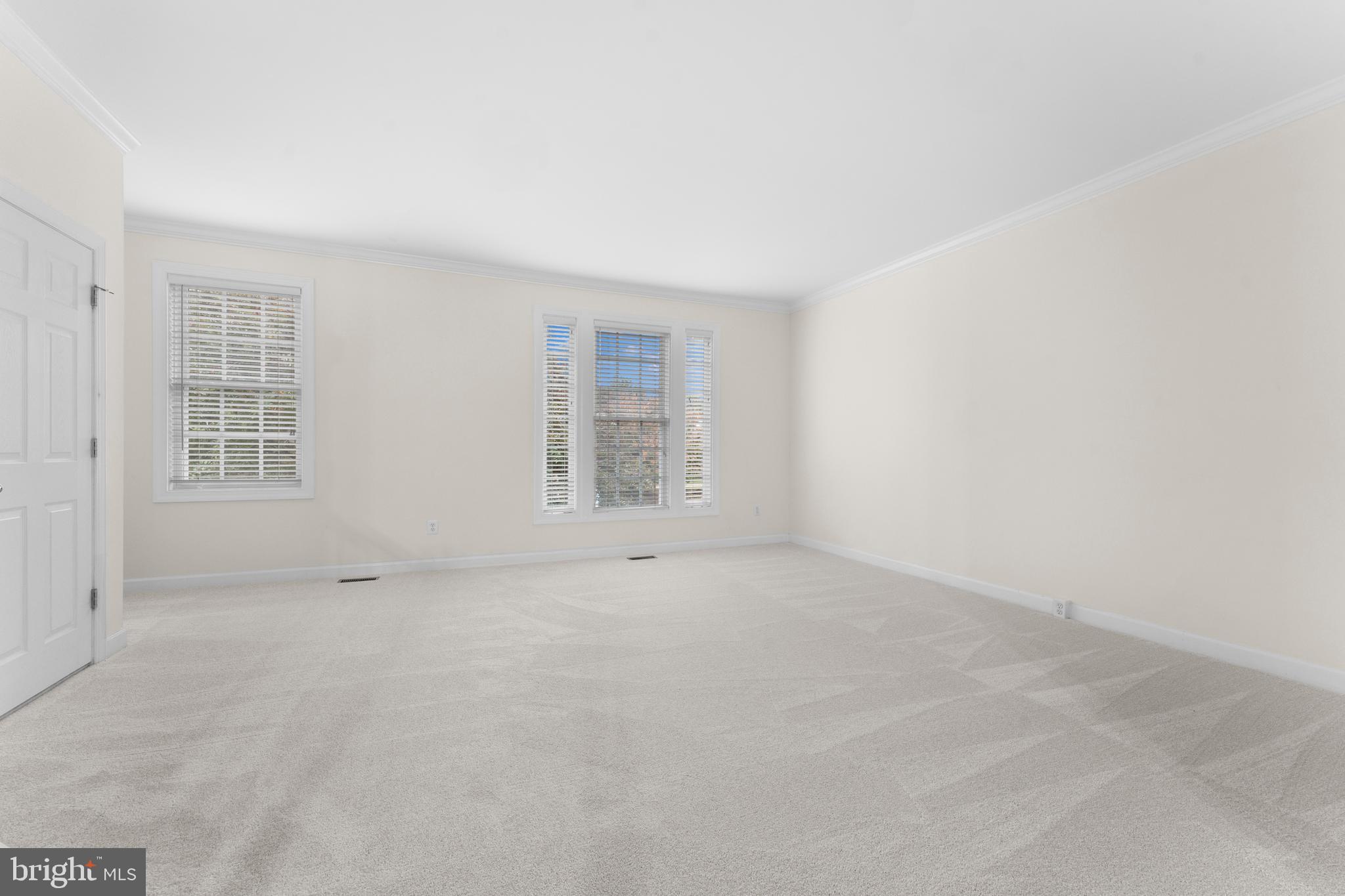 VIRGINIA OAKS - Residential