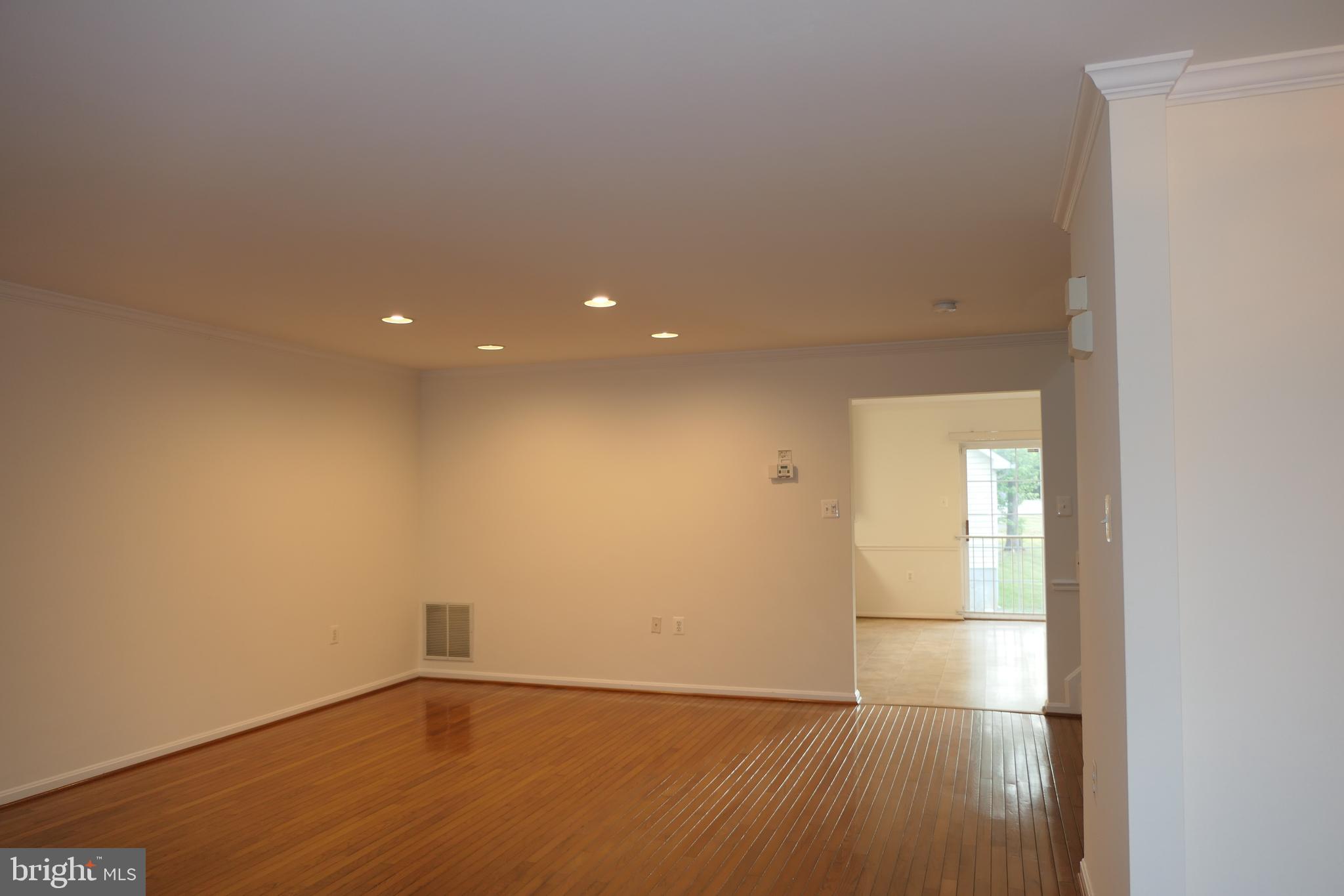 GOLDSBOROUGH MANOR - Residential Lease