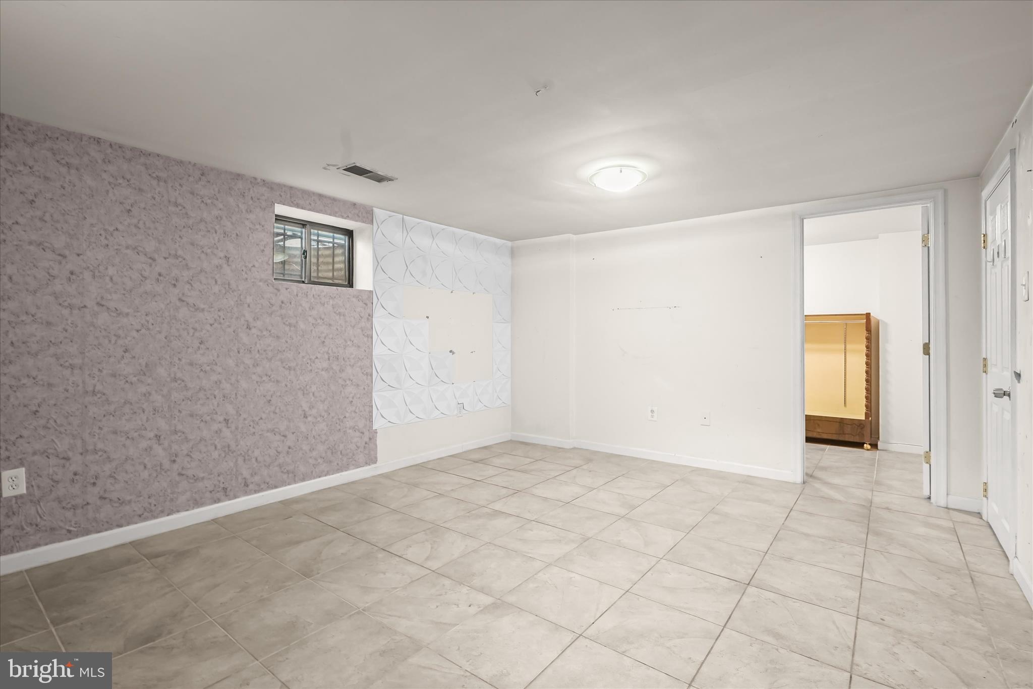 OLD SUITLAND - Residential