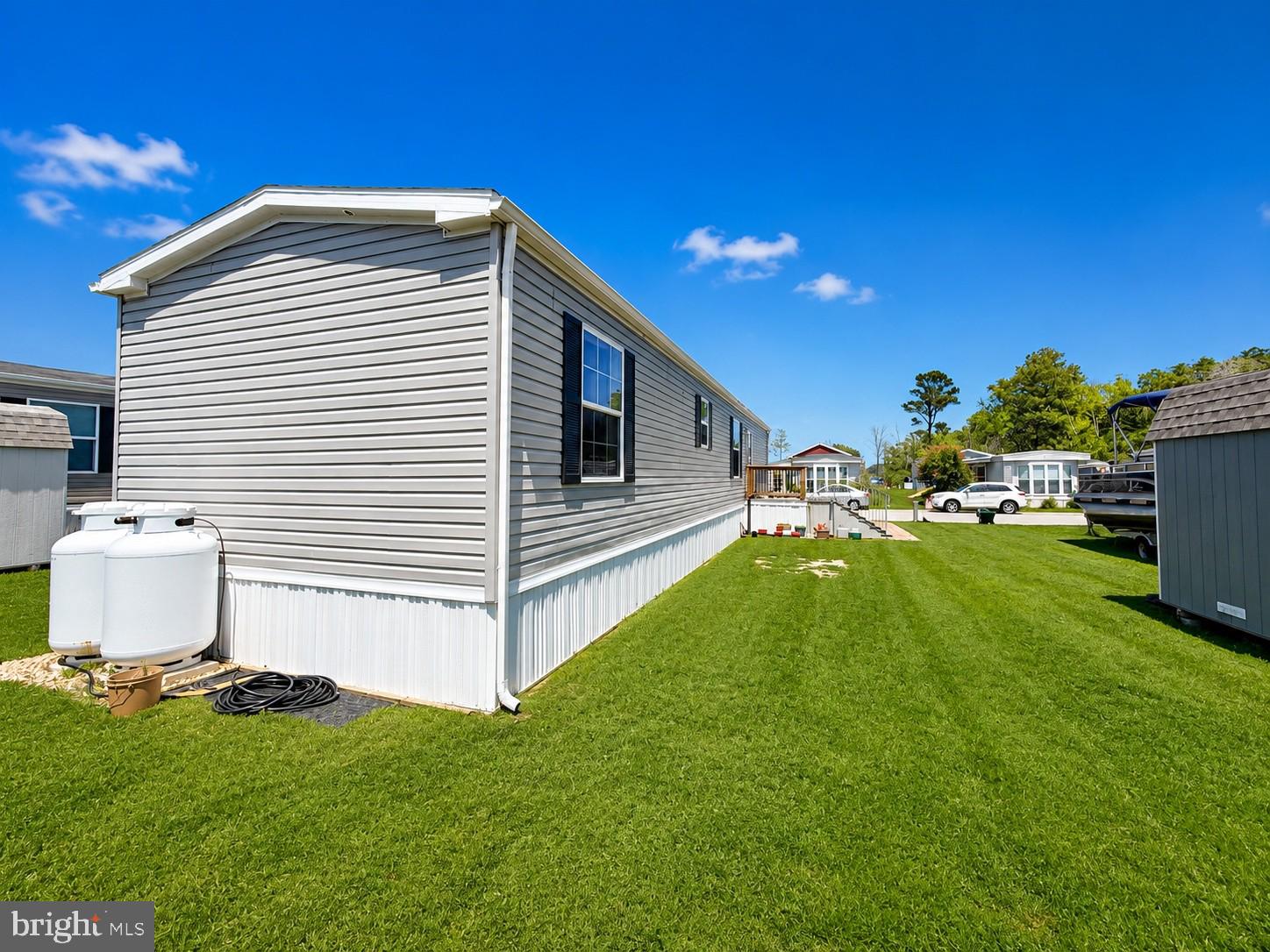 38345 SQUIRREL ROAD