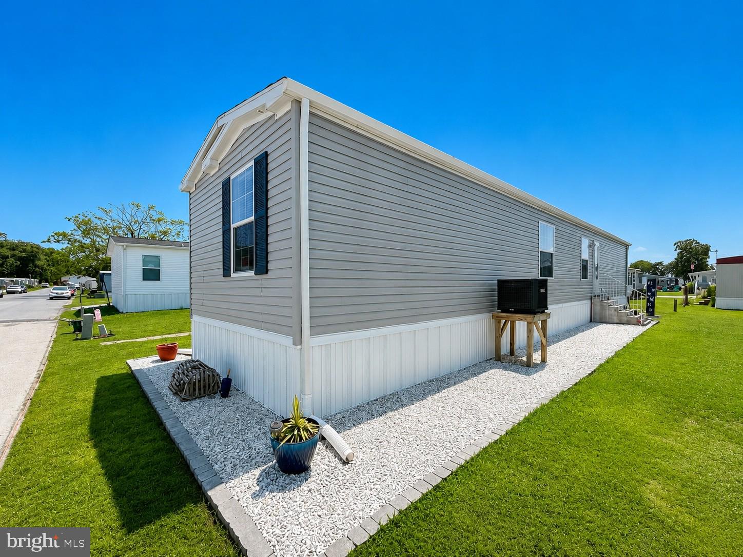 38345 SQUIRREL ROAD