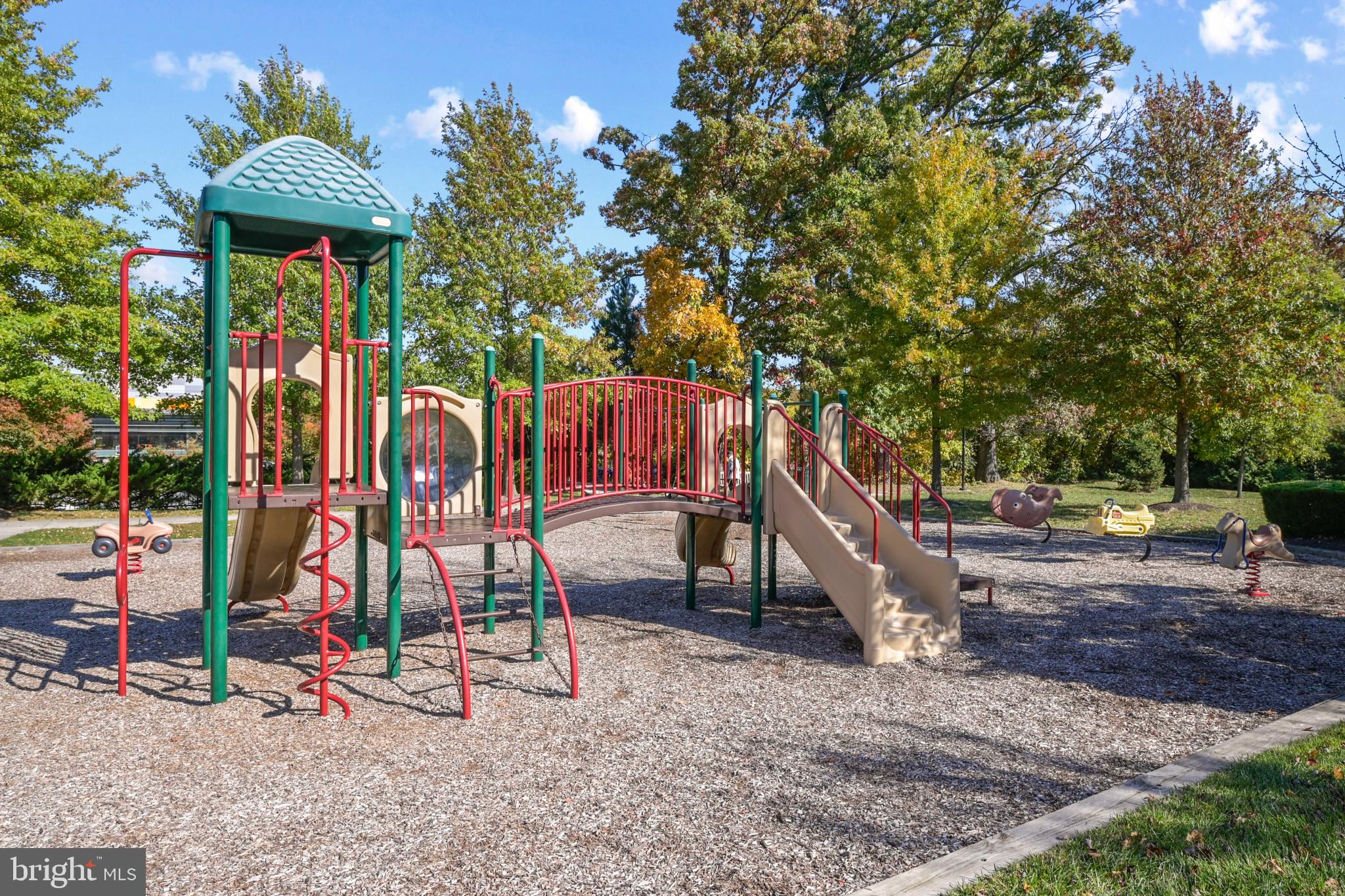 LEESBOROUGH - Residential